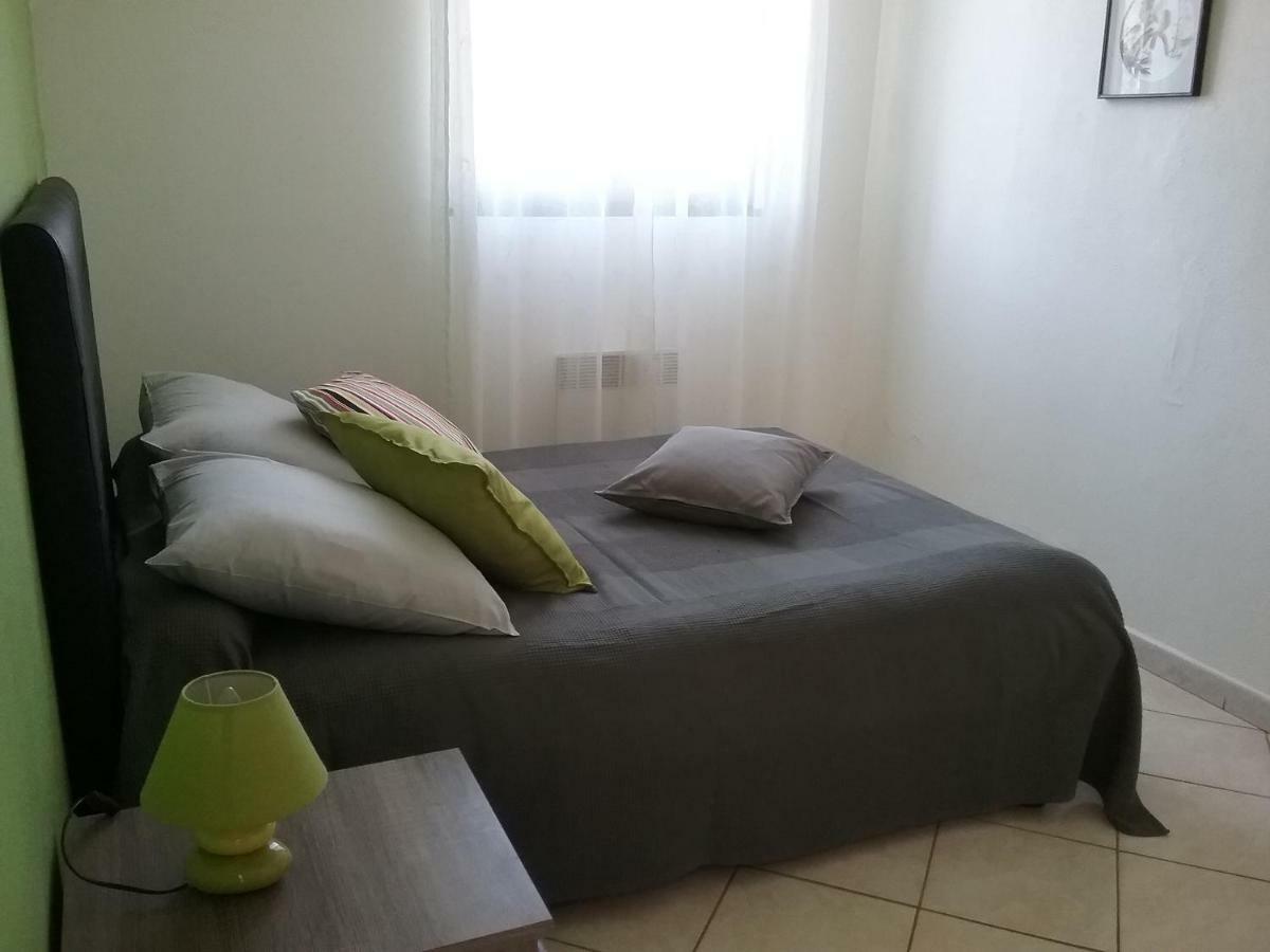 Appartement Abbazia Proche Ghisonaccia Migliacciaro Exteriör bild